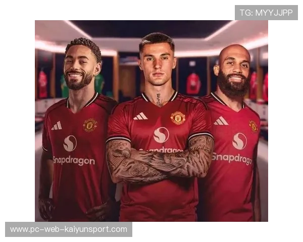 谢什科坚定展现曼联引援原则 坚持支点需求但未使用马奎 阿莫林有其难言之隐 谢什科坚定展现曼联引援原则 坚持支点需求但未使用马奎 阿莫林有其难言之隐