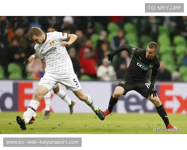 贝尔格莱德红星主场迎战里尔 谁能笑傲赛场终极对决 贝尔格莱德红星主场迎战里尔 谁能笑傲赛场终极对决