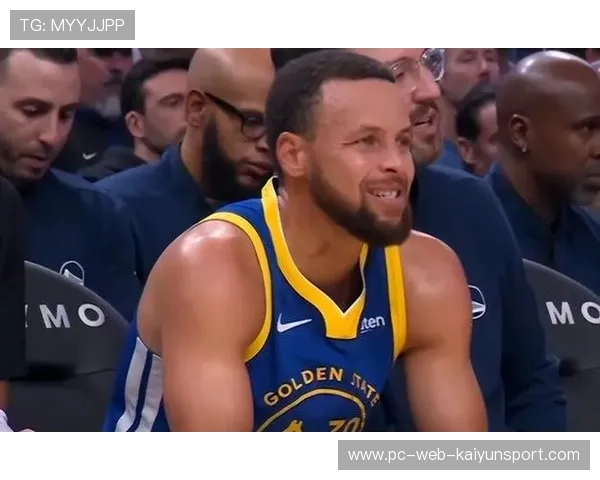 勇士凭借穆迪和库里的出色表现终结连败，王者之师重燃斗志！