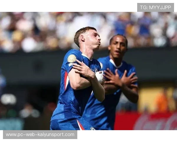 切尔西中前场在比赛中发挥稳定作用 切尔西中前场在比赛中发挥稳定作用