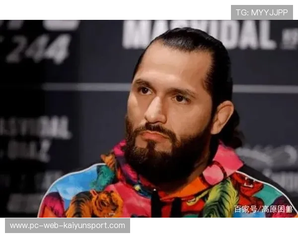 UFC 头条大战定档！两位狠人将拼命相搏