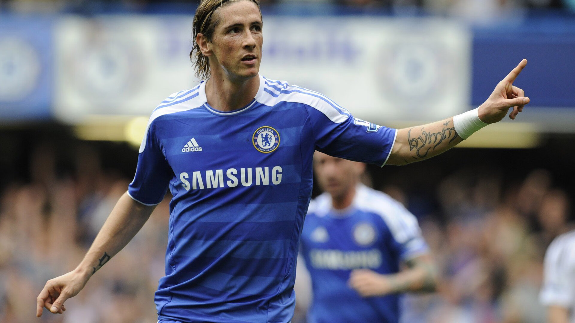 西甲巴萨主场3比1击败塞维利亚 青年锋线持续贡献进球，2021巴萨vs塞维利亚